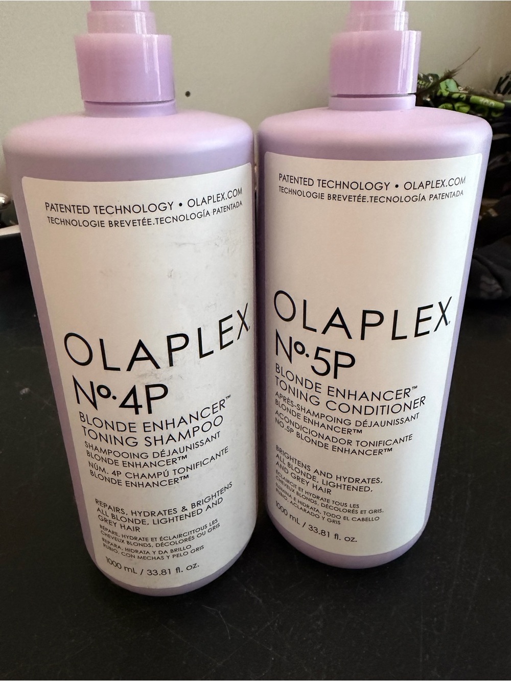OLAPLEX No.4P Blonde Enhancer Toning Shampoo - Lavender/White Bottle